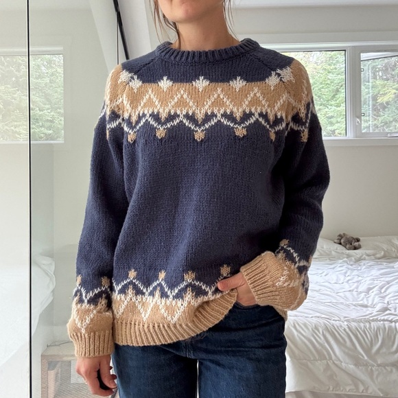 Vintage Sweaters - 100% mohair Cozy Knit Women's Sweater - Blue and Cream small to large